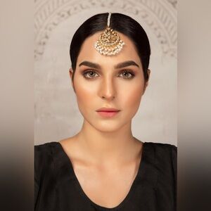 Maria. B. head chain